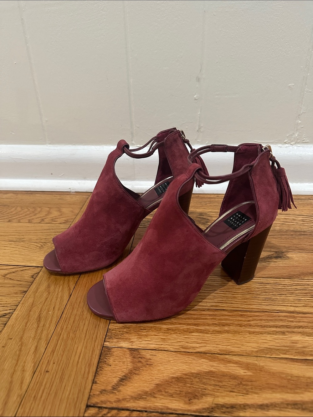 White House Black Market Burgundy Suede Open-Toe Block Heel Sandals